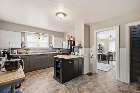 Tiny photo for 68 W 7th Street, Peru, IN 46970 (MLS # 202609562)