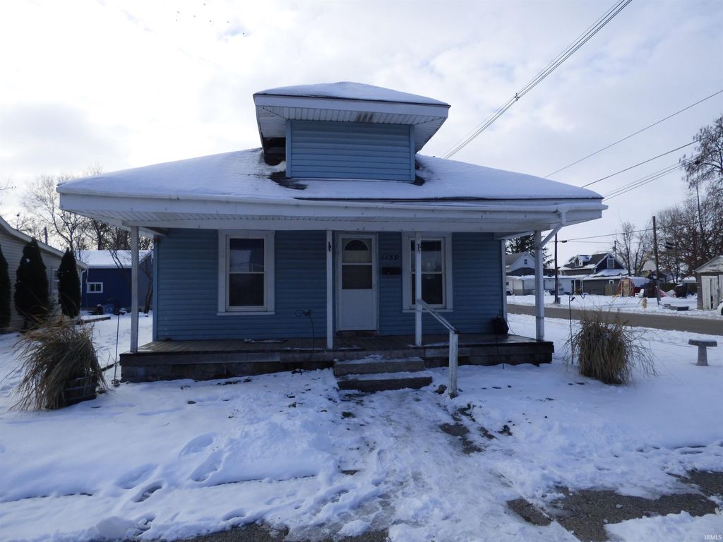 Photo of 1159 W Mcclurg Street, Frankfort, IN 46041 (MLS # 202548338)