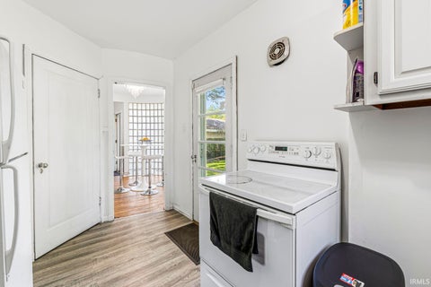Tiny photo for 1821 College Street, South Bend, IN 46628 (MLS # 202615870)