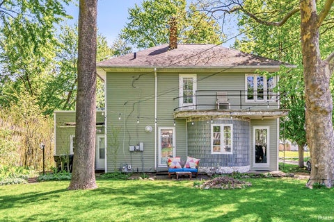 Tiny photo for 1821 College Street, South Bend, IN 46628 (MLS # 202615870)
