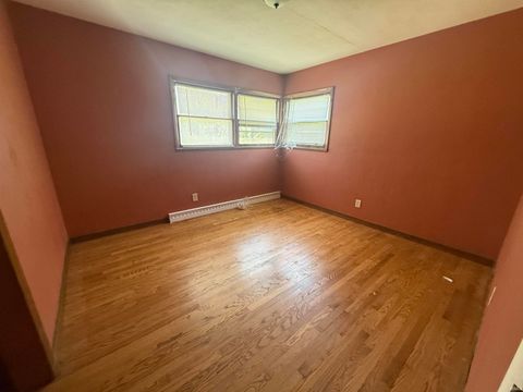 Tiny photo for 3731 E Market Street, Logansport, IN 46947 (MLS # 202612279)