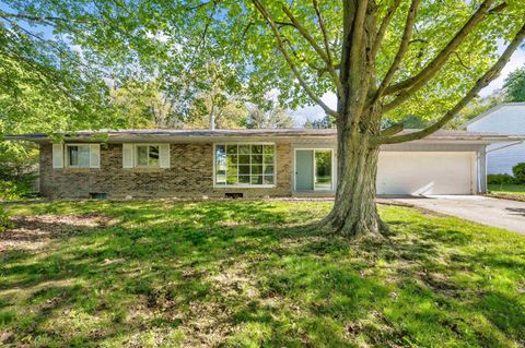 Photo of 22907 Elm Drive, Elkhart, IN 46516 (MLS # 202618432)