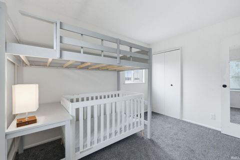 Tiny photo for 17 Sunset Drive, Bluffton, IN 46714 (MLS # 202611003)