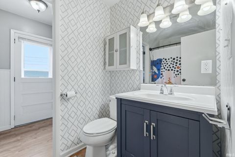 Tiny photo for 17 Sunset Drive, Bluffton, IN 46714 (MLS # 202611003)