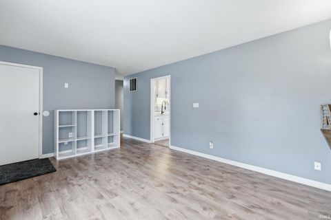 Tiny photo for 17 Sunset Drive, Bluffton, IN 46714 (MLS # 202611003)