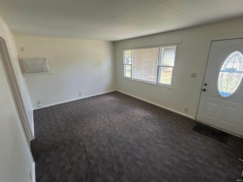 Tiny photo for 3 Hunter Court, Vincennes, IN 47591 (MLS # 202631599)
