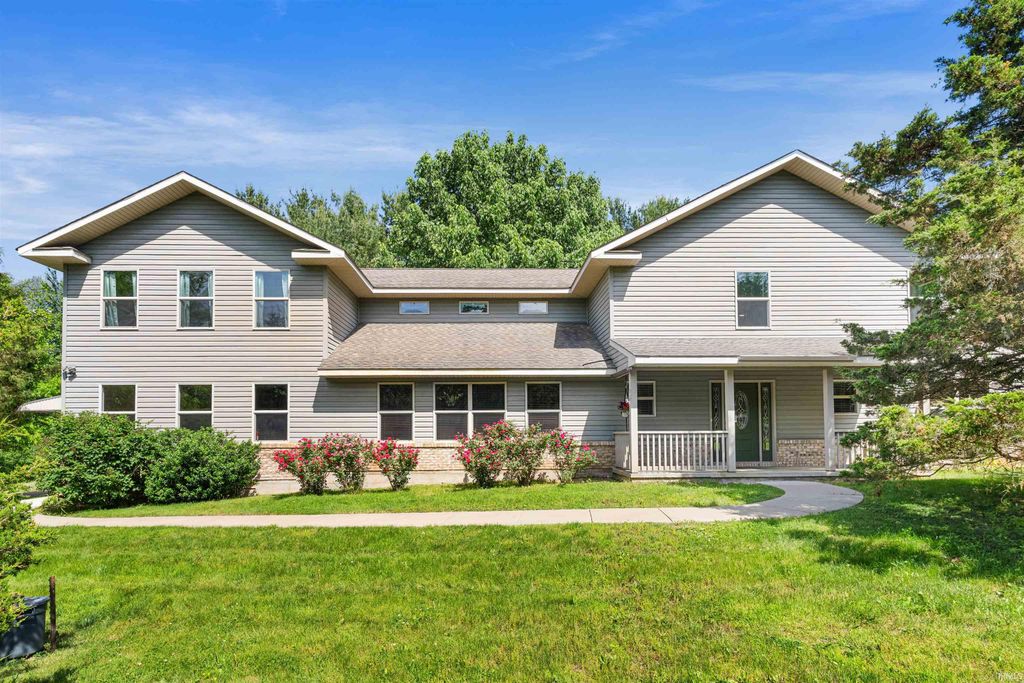 Photo of 2067 N 400 East Road, Lafayette, IN 47905 (MLS # 202619742)