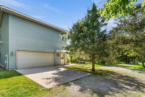 Tiny photo for 2067 N 400 East Road, Lafayette, IN 47905 (MLS # 202619742)