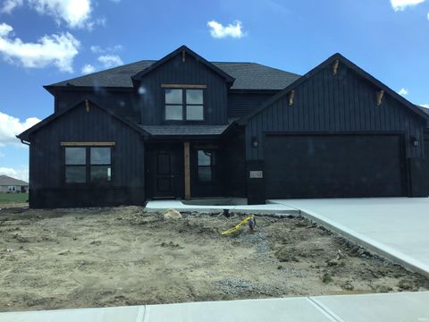 Photo of 10811 Wild Iris Cove, Fort Wayne, IN 46818 (MLS # 202612777)