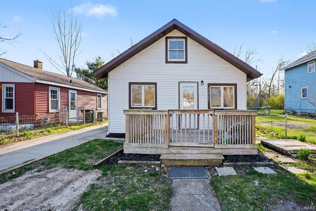 Photo of 52942 Marks Street, South Bend, IN 46637 (MLS # 202612003)