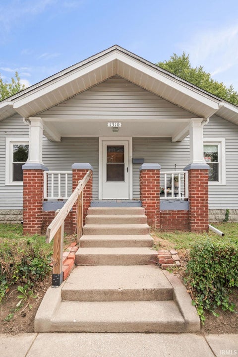 Tiny photo for 1310 N WABASH Avenue, Kokomo, IN 46901 (MLS # 202637312)