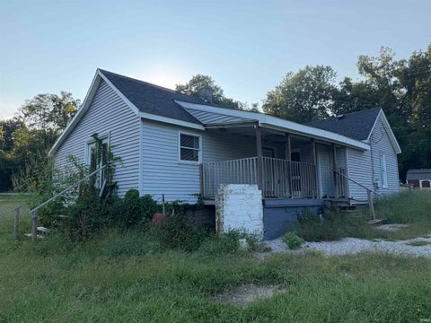 Tiny photo for 726 Heltonville Road, Bedford, IN 47421 (MLS # 202638796)