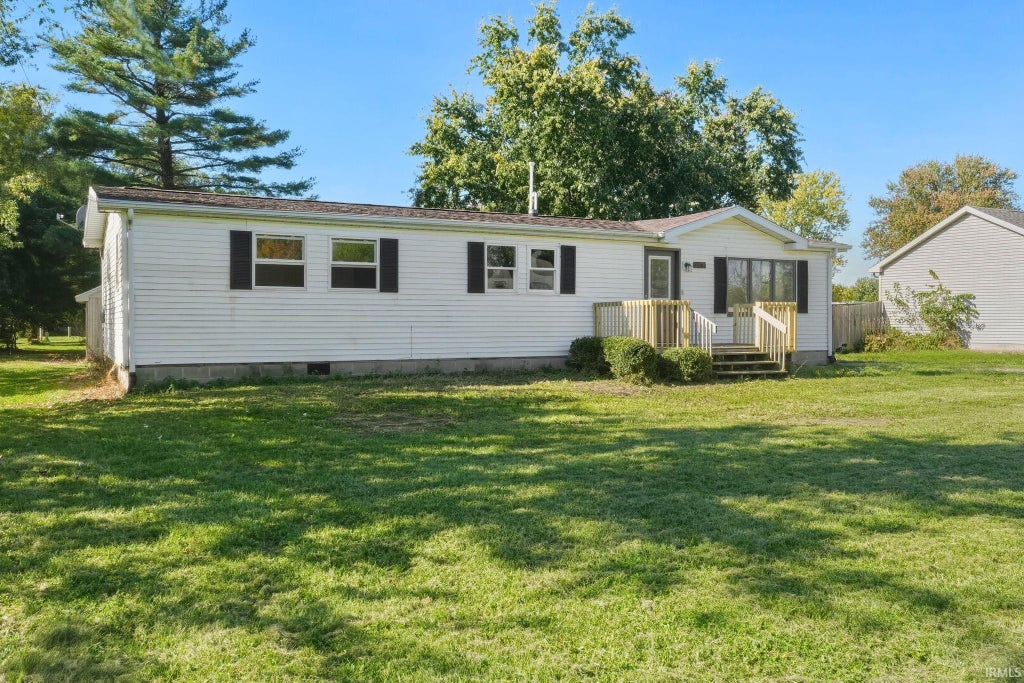 Photo of 513 N Tucker Street, Mentone, IN 46539 (MLS # 202643866)