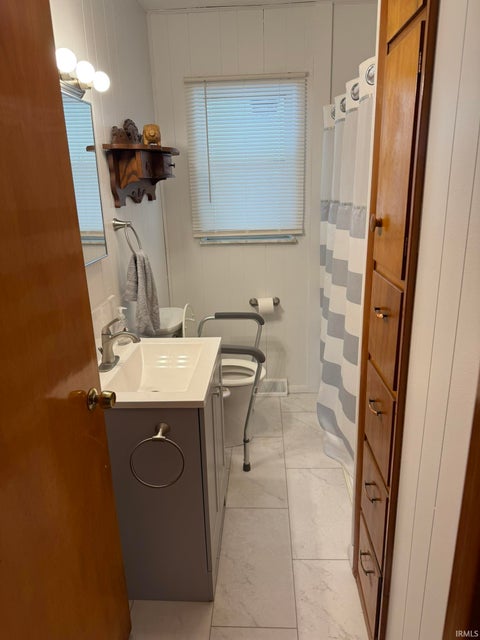 Tiny photo for 101 S Main Street, Cannelburg, IN 47519 (MLS # 202633398)
