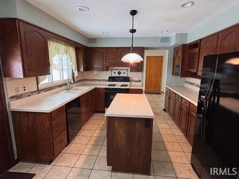 Tiny photo for 700 S Sharon Avenue, Fowler, IN 47944 (MLS # 202548350)