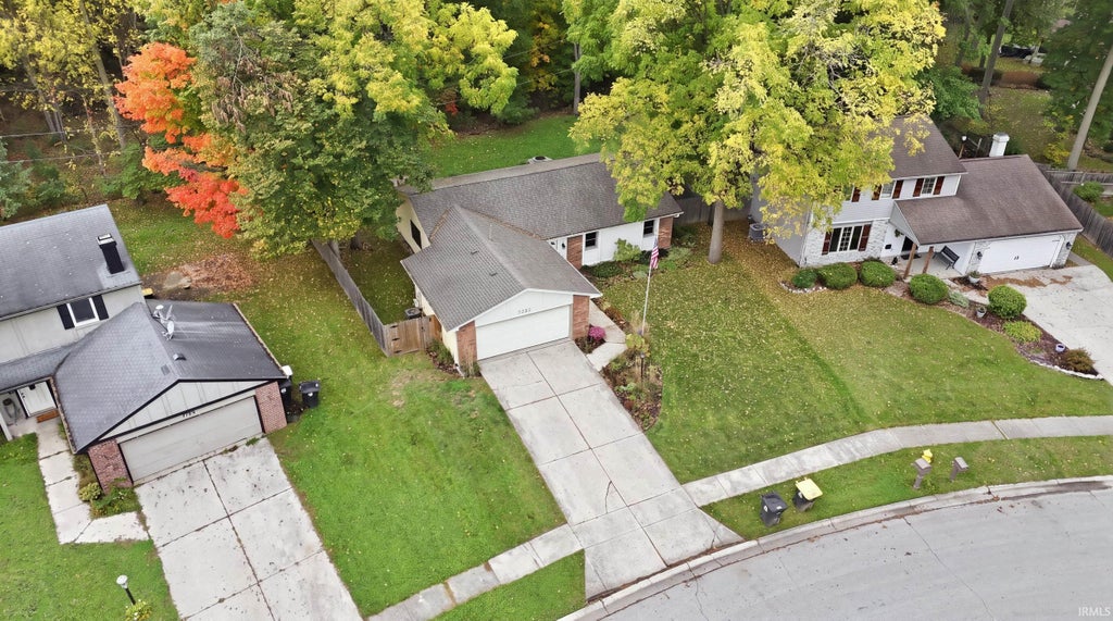 Photo of 7721 Westford Court, Fort Wayne, IN 46835 (MLS # 202643207)
