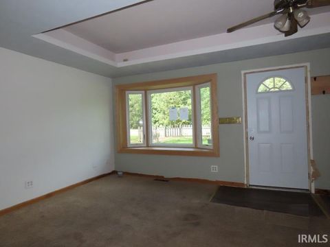 Tiny photo for 305 W 100S, Winamac, IN 46996 (MLS # 202615812)