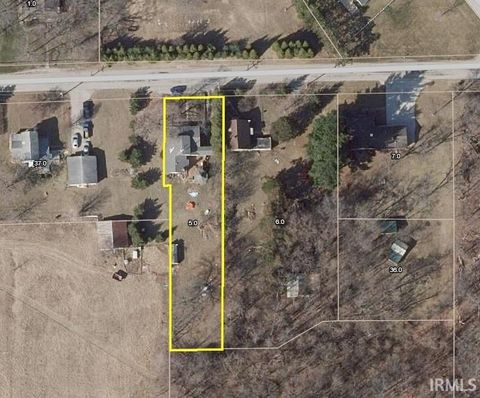 Tiny photo for 305 W 100S, Winamac, IN 46996 (MLS # 202615812)