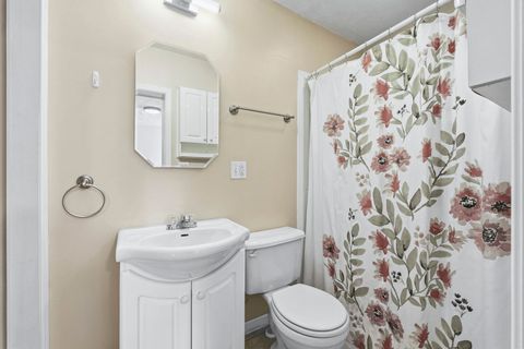 Tiny photo for 11184 S 250 West Road, Silver Lake, IN 46982 (MLS # 202601715)