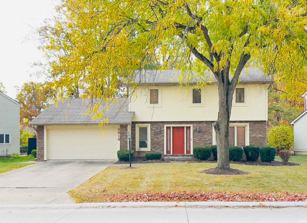 Photo of 3516 Stone Creek Run, Fort Wayne, IN 46804 (MLS # 202544713)