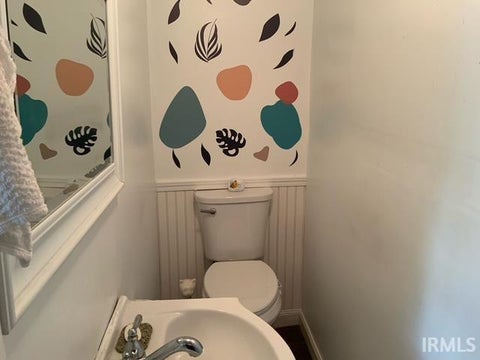 Tiny photo for 217 W 11th Street, Rochester, IN 46975 (MLS # 202636153)