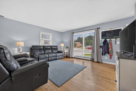 Tiny photo for 612 W MAIN Street, Greentown, IN 46936 (MLS # 202627099)
