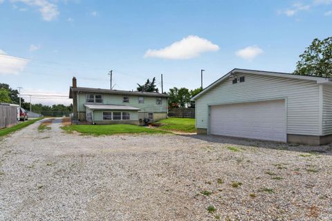 Tiny photo for 612 W MAIN Street, Greentown, IN 46936 (MLS # 202627099)