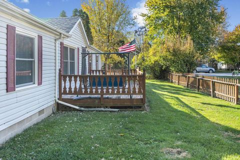 Tiny photo for 268 Green Street, Lafayette, IN 47905 (MLS # 202545063)