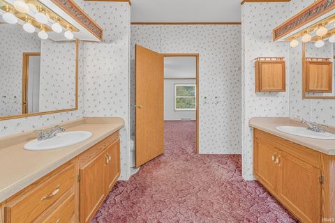 Tiny photo for 268 Green Street, Lafayette, IN 47905 (MLS # 202545063)