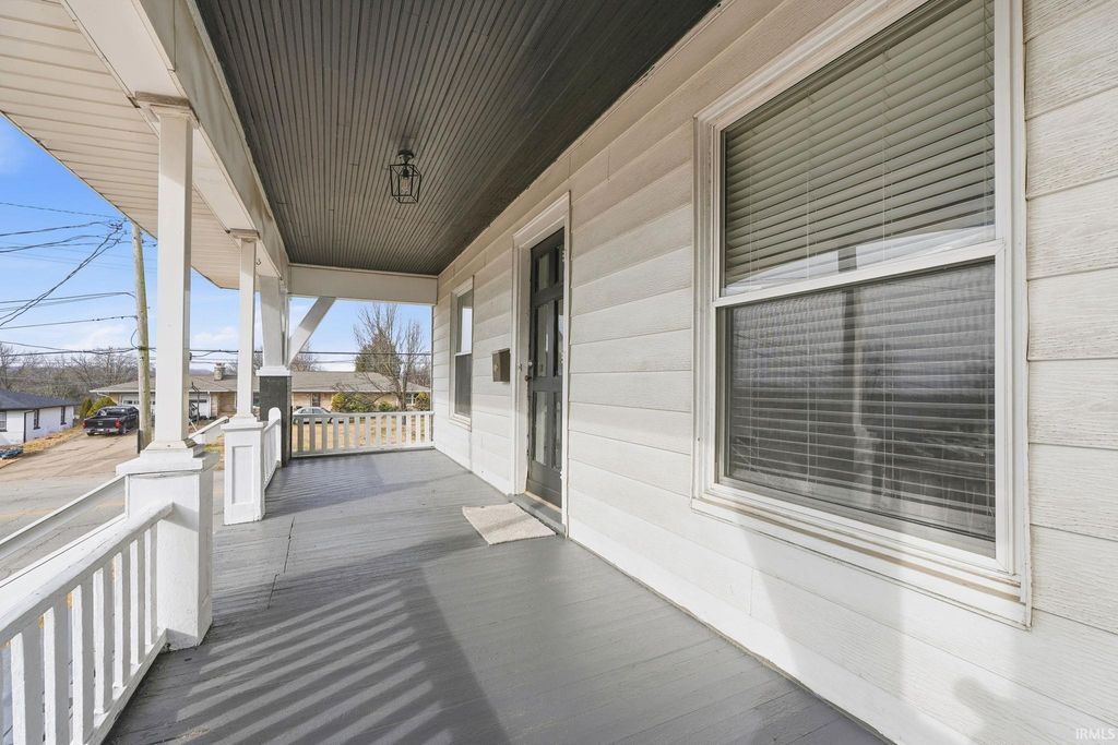 Photo of 2825 Forest Avenue, Evansville, IN 47712 (MLS # 202600228)