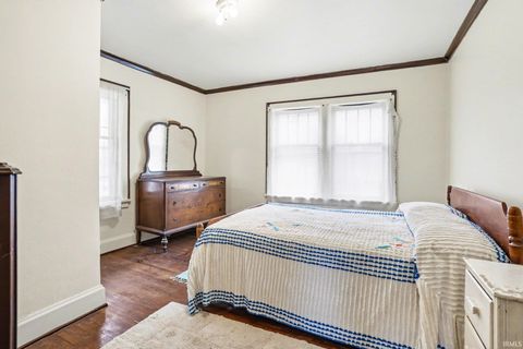 Tiny photo for 1112 Blaine Avenue, South Bend, IN 46616 (MLS # 202612538)