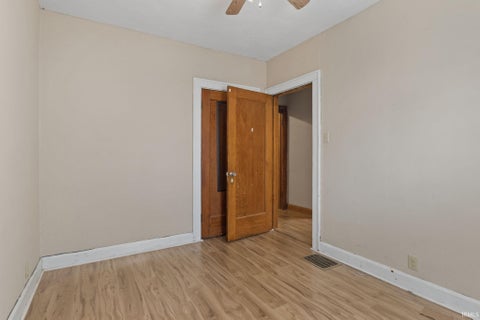 Tiny photo for 1409 N Woodridge Avenue, Muncie, IN 47304 (MLS # 202624730)