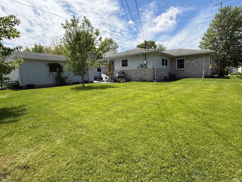 Tiny photo for 121 N Market Street, Francesville, IN 47946 (MLS # 202547854)