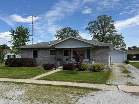 Photo of 121 N Market Street, Francesville, IN 47946 (MLS # 202547854)