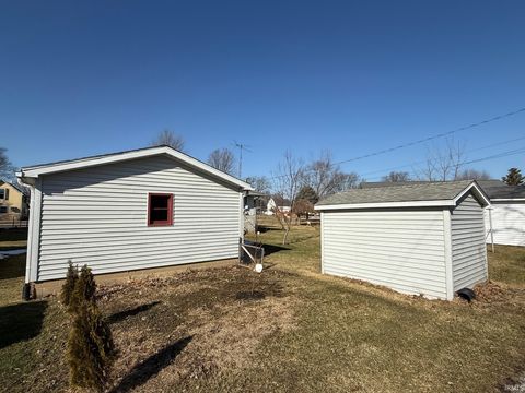 Tiny photo for 121 N Market Street, Francesville, IN 47946 (MLS # 202547854)