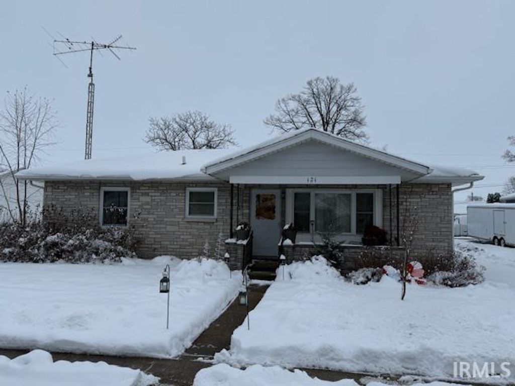 Photo of 121 N Market Street, Francesville, IN 47946 (MLS # 202547854)