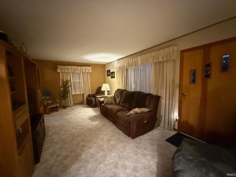 Tiny photo for 121 N Market Street, Francesville, IN 47946 (MLS # 202547854)