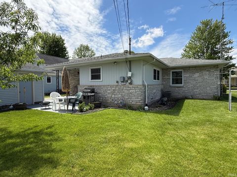 Tiny photo for 121 N Market Street, Francesville, IN 47946 (MLS # 202547854)