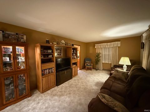 Tiny photo for 121 N Market Street, Francesville, IN 47946 (MLS # 202547854)