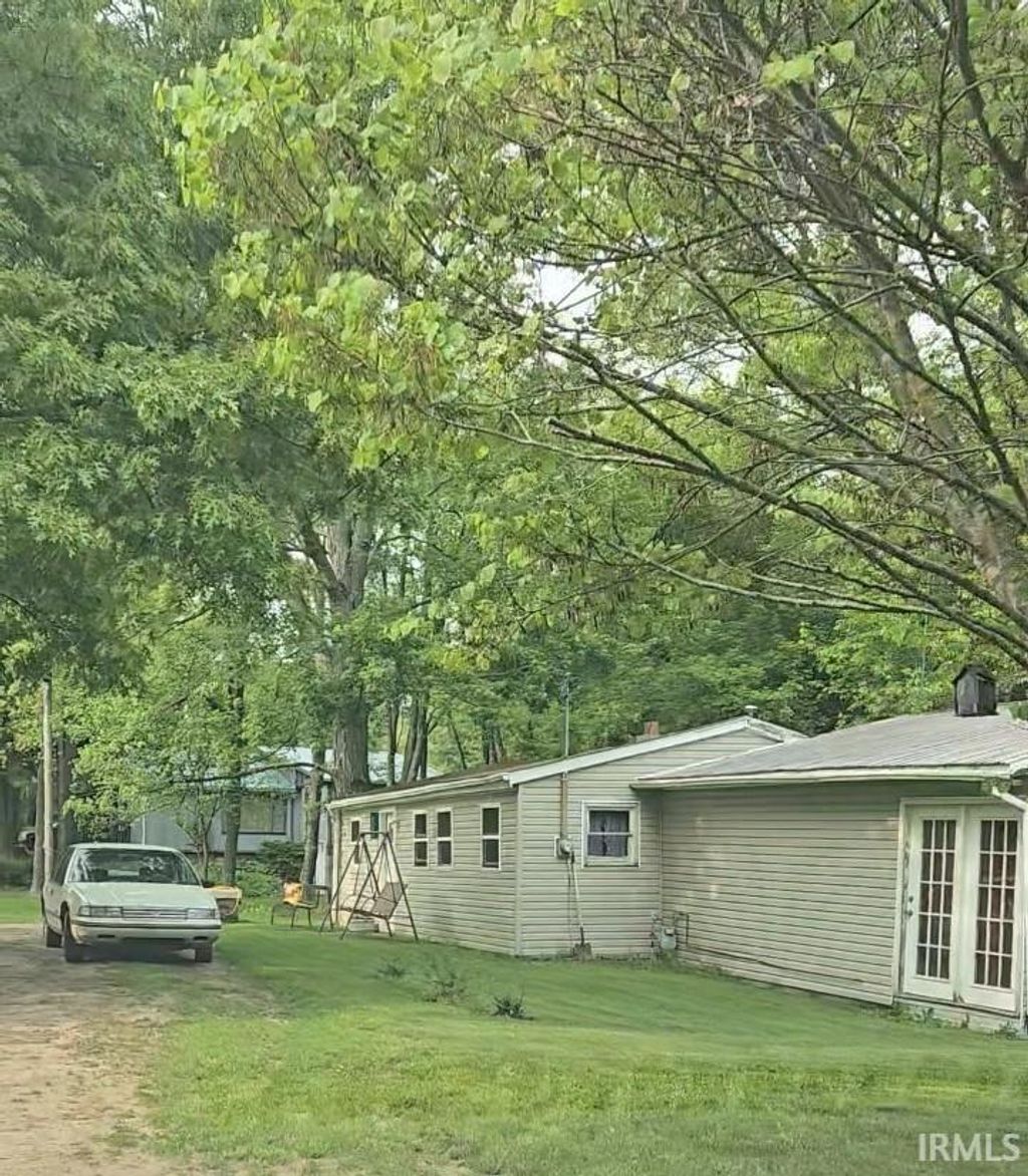 Photo of 6050 N 1060 W, Orland, IN 46776 (MLS # 202616255)