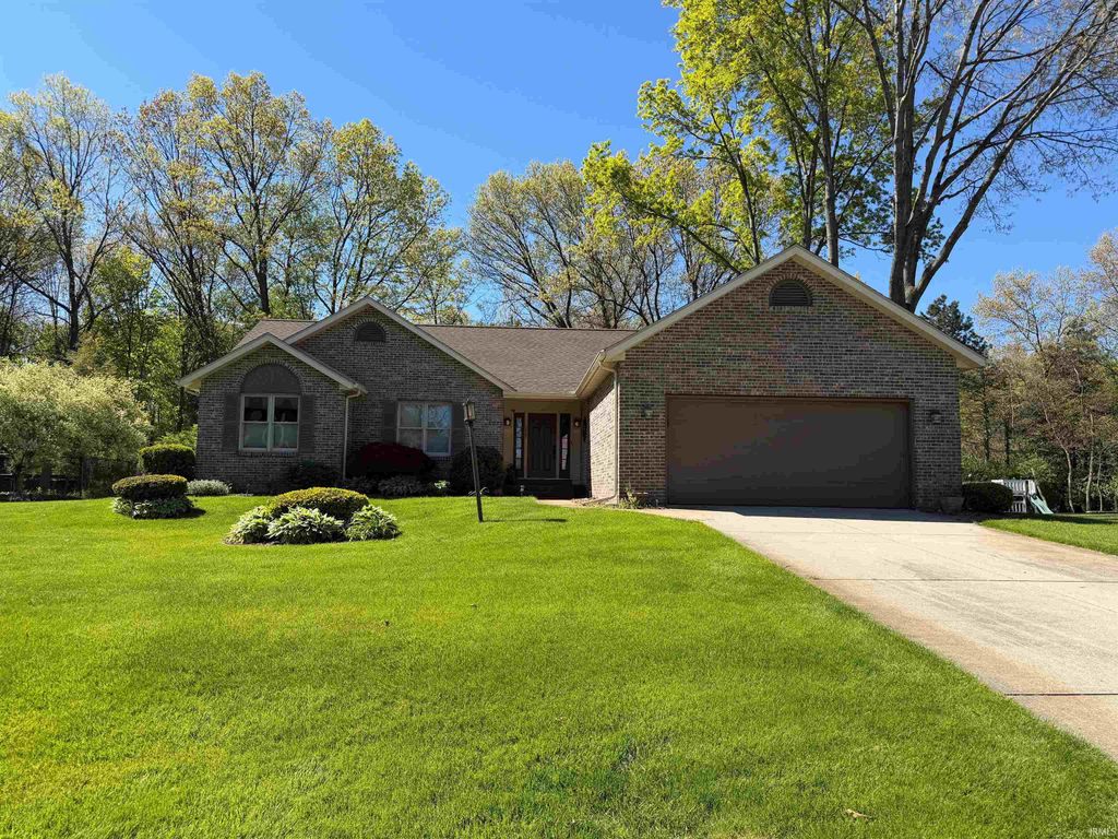Photo of 30084 Cobus Lake Drive, Elkhart, IN 46514 (MLS # 202618331)