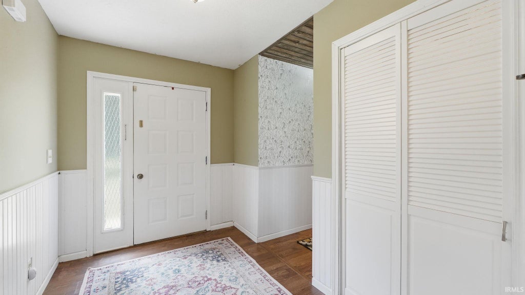 Photo of 4421 S State Road 5 Road, South Whitley, IN 46787 (MLS # 202627673)