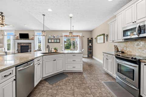 Tiny photo for 4240 Paulana Place, Lafayette, IN 47905 (MLS # 202628478)