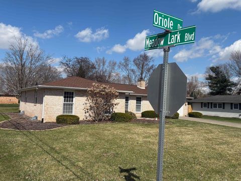 Tiny photo for 1316 Oriole Drive, Warsaw, IN 46580 (MLS # 202608686)