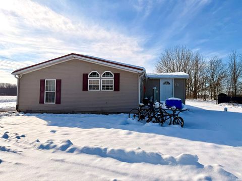 Tiny photo for 4236 W Old Stone Road, Peru, IN 46970 (MLS # 202548381)