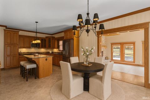Tiny photo for 186 Champagne Court, Kokomo, IN 46901 (MLS # 202542631)