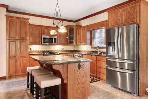 Tiny photo for 186 Champagne Court, Kokomo, IN 46901 (MLS # 202542631)