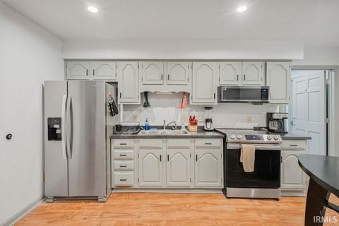 Tiny photo for 128 W Walnut Street, Kokomo, IN 46901 (MLS # 202613864)