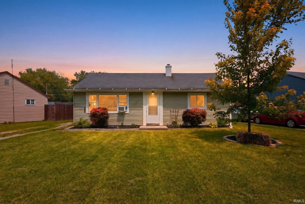 Photo of 556 Courtney Drive, New Haven, IN 46774 (MLS # 202621951)
