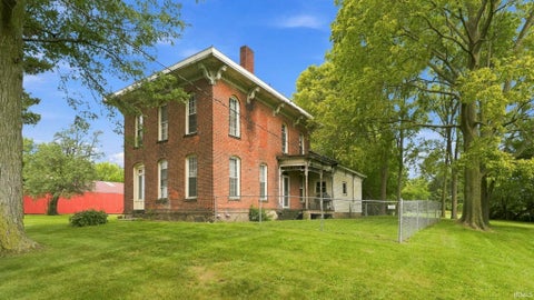 Tiny photo for 810 W Lincoln Street, Waterloo, IN 46793 (MLS # 202637249)